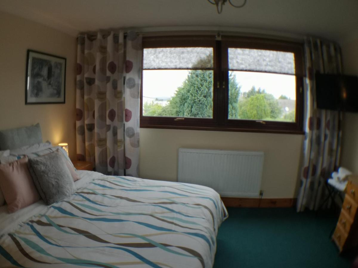 An Escape For 2: Near A Castle Island In Scotland Apartment Kinross Bagian luar foto