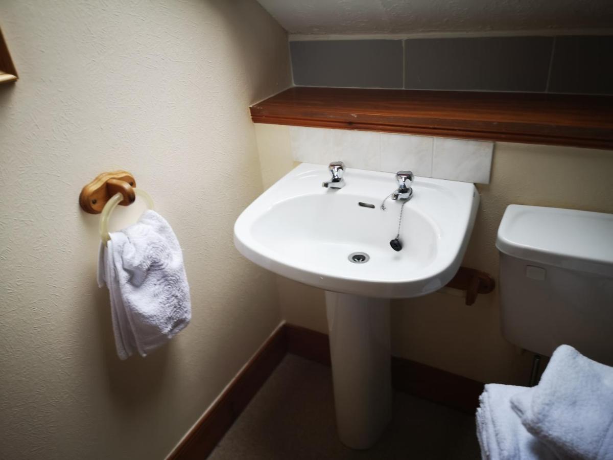 An Escape For 2: Near A Castle Island In Scotland Apartment Kinross Bagian luar foto
