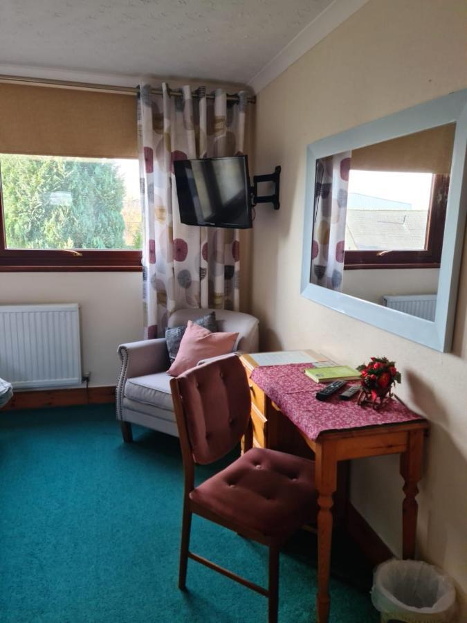 An Escape For 2: Near A Castle Island In Scotland Apartment Kinross Bagian luar foto