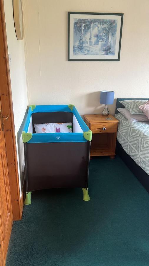 An Escape For 2: Near A Castle Island In Scotland Apartment Kinross Bagian luar foto